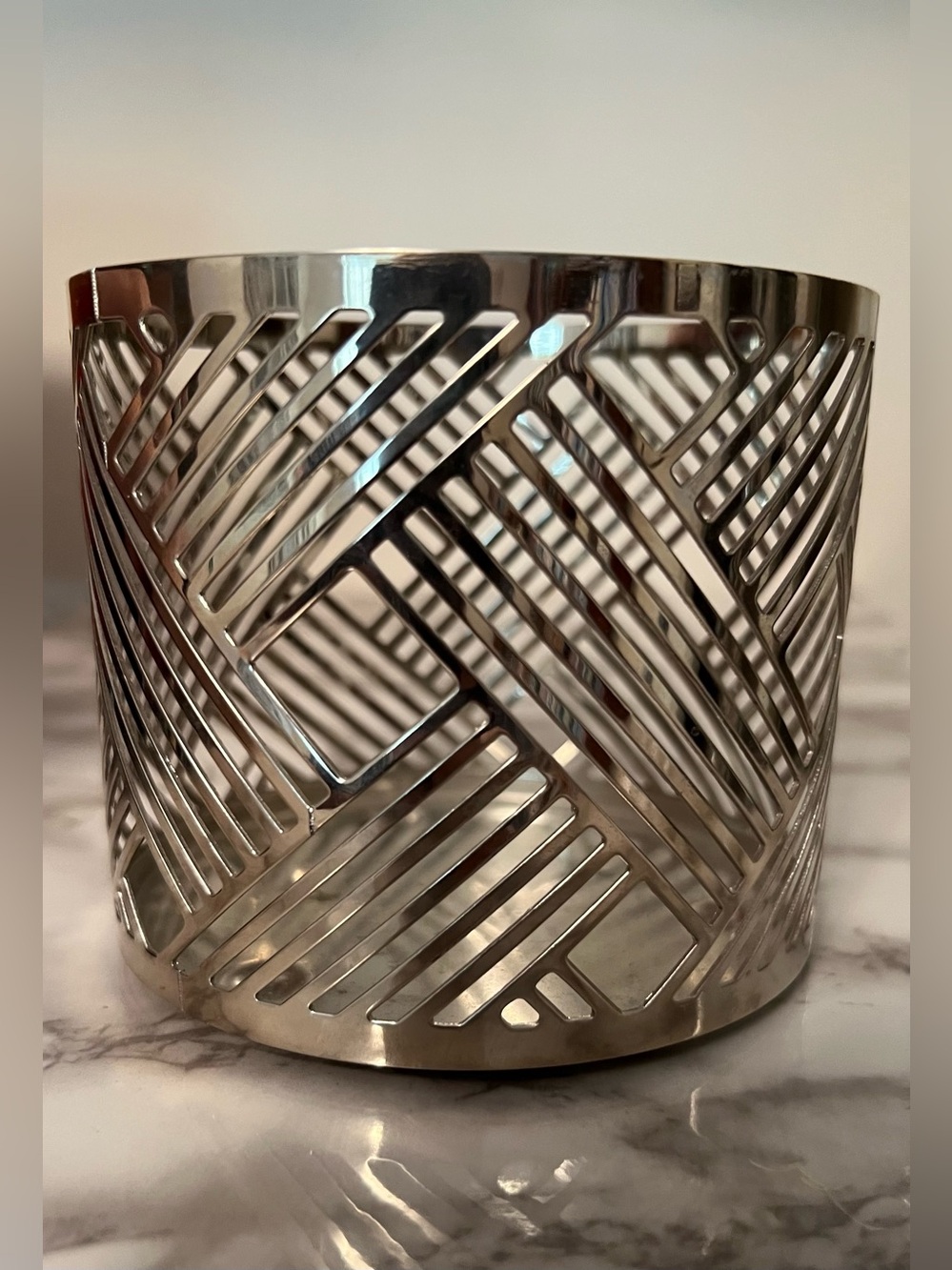 Slatkin & Co Bath Body Works Geometric Goldtone Three Wick or Jar Candle Holder